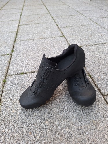 Fahrradschuhe