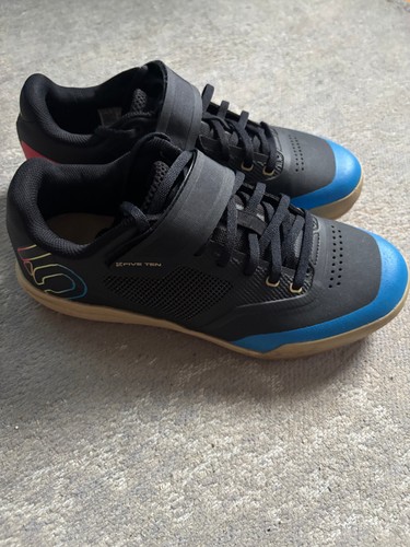Five ten hellcat pro - ten,